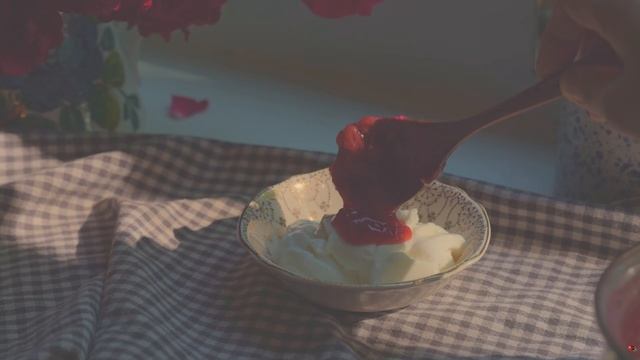 nekoniwa Май: выращиваем овощи и наслаждаемся сладостями 🧺