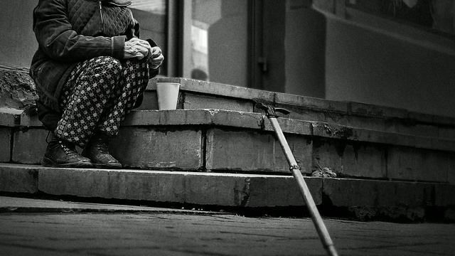 Бабушка, 90-е смотреть онлайн