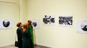 Фотовыставка Поля Надара «Путешествие по туркменским землям» открылась в Ашхабаде
