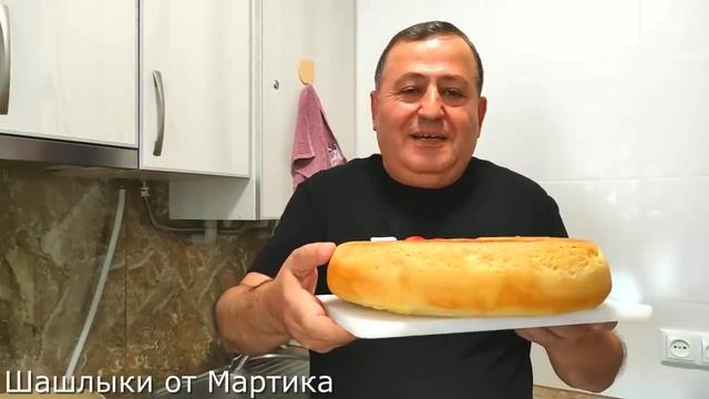 Хрустящий хлеб на сковороде.