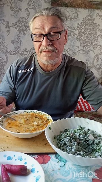На ОБЕД ЩИ, Салат просто Бомба. Вкусно !