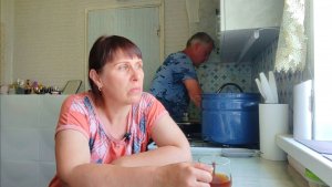 НОЧЬЮ МУЖ В ОКНО ВЫЛАЗИЛ, СОБАКА В БЕШЕНСТВЕ БЫЛА!