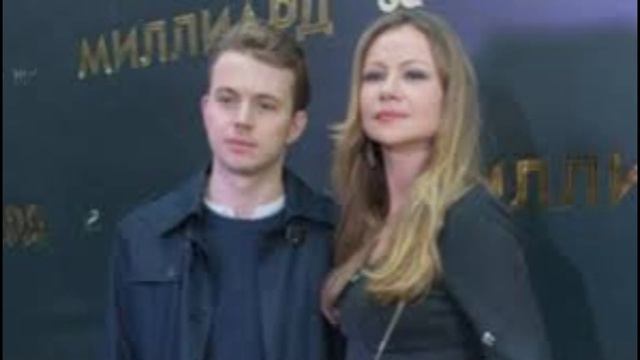 Бывший муж актрисы Марии Мироновой Андрей Сорока решил забрать сына через суд