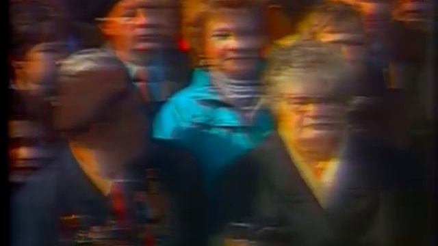 RVA: redsquare_1990 смотреть онлайн