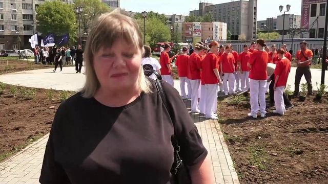 (10.06.2026) В сквере трудовой доблести Комсомольска высадили деревья и кустарники