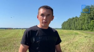 Бу көннәрдә “Вахитов” җәмгыятенең алдынгы механизаторлары да вакыт белән исәпләшмичә хезмәт куя