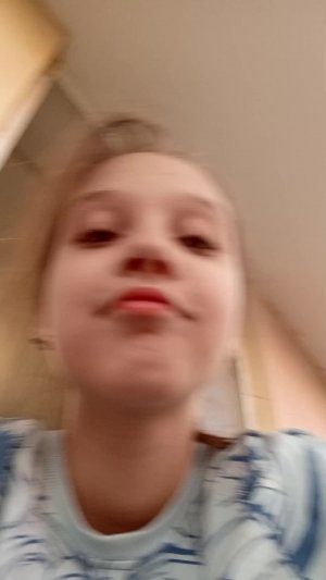 Варя ест траву асмр 
😺😺😺