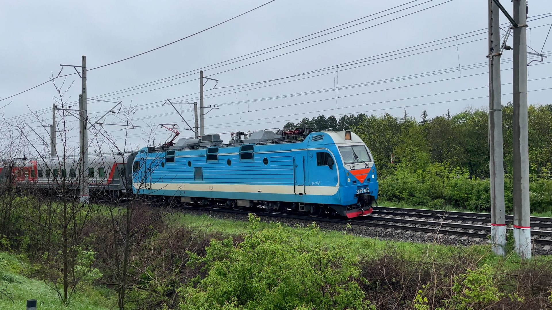 Движение пассажирских поездов в Ессентуках