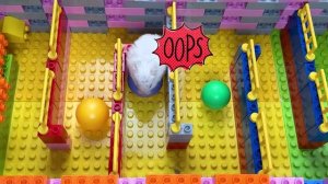 ШОК! Умный хомяк сбегает из ЛЕГО лабиринта с ловушками и Поп-Ит! 😱🐹 LEGO Pop It Maze