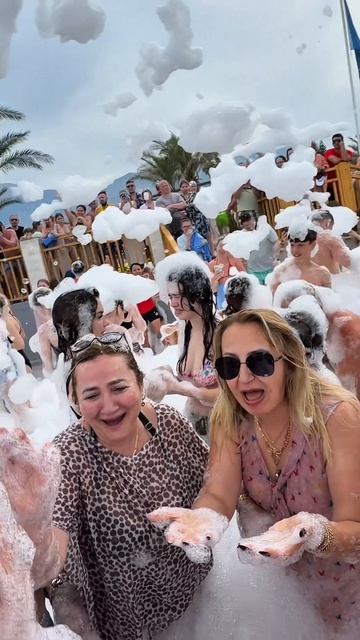 Пенная дискотека в Турции в отеле  CLUB MARCO POLO