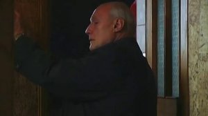 Контрабанда оружия.
