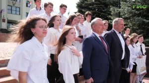 Юным жителям Самары вручили первые паспорта накануне Дня России