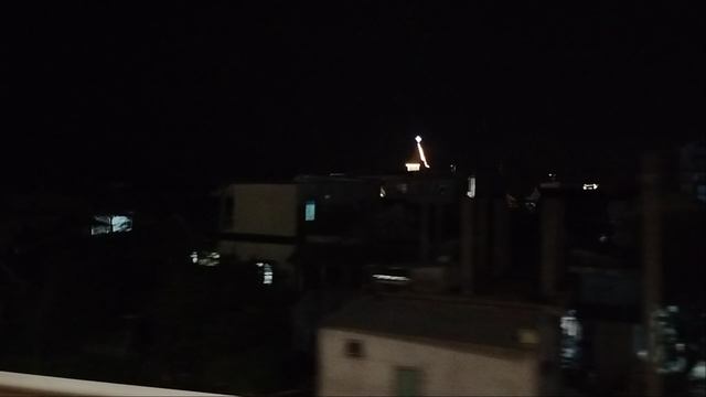 Мимо вьетнамских поселений!Автобус в Ханой!