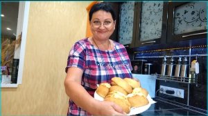 ЖИЗНЬ В СЕЛЕ:ПЕКУ СОЧНИКИ