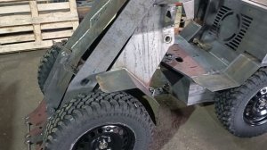Собираю новую модель мини-погрузчика.