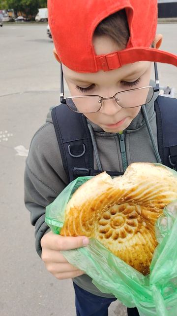 Мукбанг от племянника 