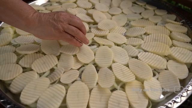 Kənd Həyatı. Свежая форель, приготовленная на дровах, с овощами из деревенского огорода смотреть онлайн