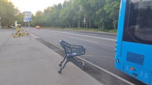 автобус ЛиАЗ 5292 борт 190453 маршрут 687 и автобус ЛиАЗ 5292 борт 191984 маршрут 631