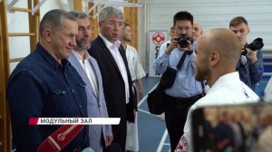 Юрий Трутнев посетил республиканскую кадетскую школу