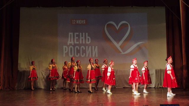 ДД и Радость - Хоровод