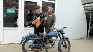 Старичек К-55 дает жару