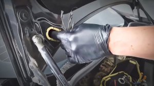 Все провода черные.. как соединять.