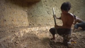 Постройте самый секретный дом с бассейном и подземной горкой