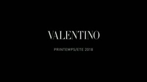 Показ женской коллекции Valentino весна-лето 2018