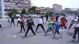 На площадке Исторического парка праздник начался спортивно
