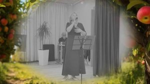 «В городском саду» Исполняет Татьяна Шишикина (авторы М.Блантер и А.Фатьянов).