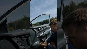 Разборка передней двери и шумоизоляция с заменой динамика на Ниссан Кашкай Глори