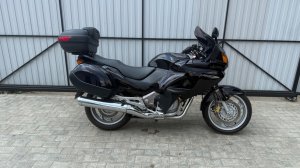 Обзор мотоцикла Honda nt650v, 2000год.