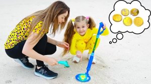 Ди с мамой веселятся вместе♥️🌈