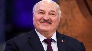 Лукашенко поздравил Путина с Днем России
