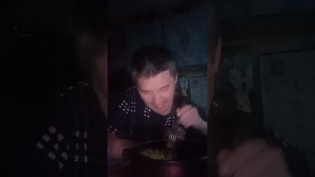 Рубрика МУКБАНГ  С ЮМОРОМ