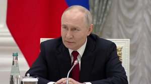 Президент в День России встретился в Кремле с участниками спецоперации.
