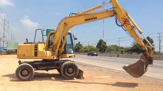 Колесный экскаватор KOMATSU PW130-6 смотреть онлайн