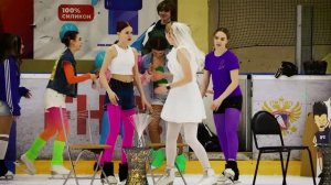 Супердискотека на льду!