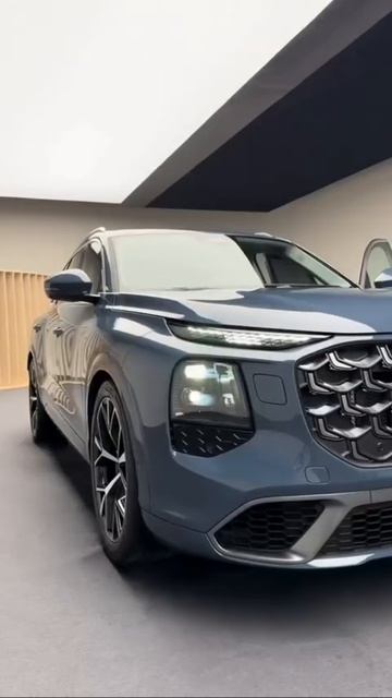Новый Audi Q7 Не слишком ли на Santa Fe похож? смотреть онлайн