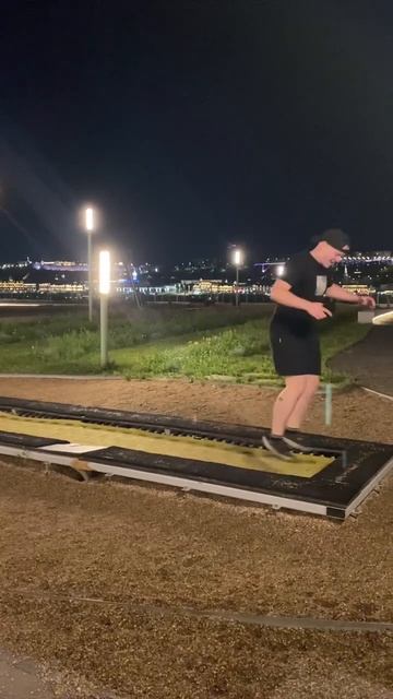 прыгаю на батуте смотреть онлайн