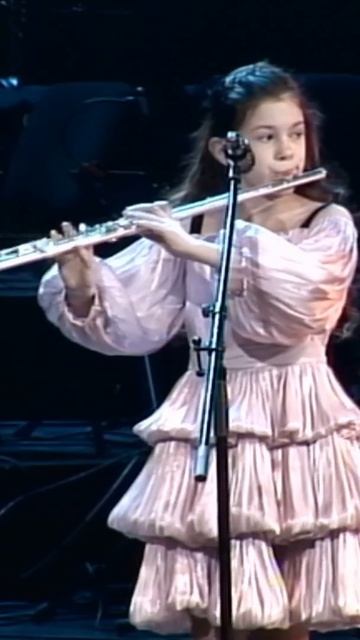 «Волшебные сны»: юная флейтистка на сцене — Елизавета Романенко 🎵🫧