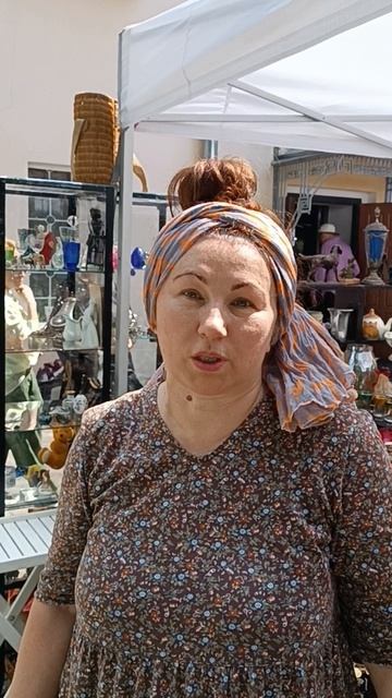ДОБРО ПОЖАЛОВАТЬ НА МОСВИНТАЖ смотреть онлайн