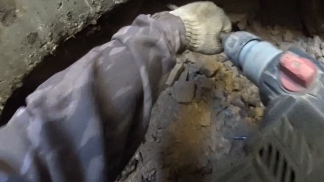 как правильно копать колодцы в скале 4 дня углубления смотреть онлайн