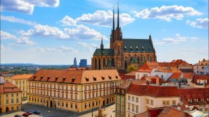 Брно, Чехия 🇨🇿 Пешеходная экскурсия по столице Южной Моравии | смотреть видео на Рутубе