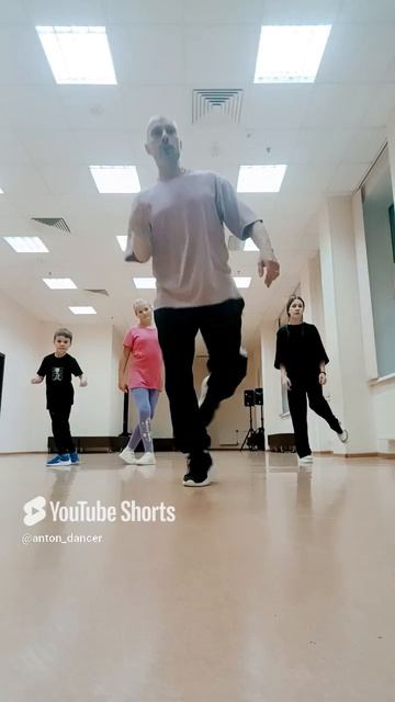 Урок танца Шаффл для начинающих.