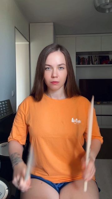 Несложное упражнение для разминки на пэде🥁