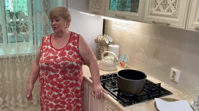 1000003760.mp4. с праздником  вас мои друзья   с днем  России счастья  здоровья  мира  и добра