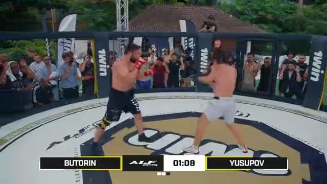 💪Залик Юсупов vs Максим Буторин. смотреть онлайн