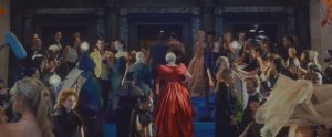 Дьявол носит прада 2 Новый утренний кофе для Миранды и паника среди напуганных ассистентов