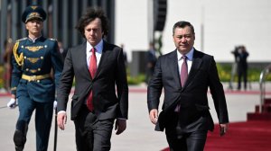 Премьер-министр Грузии Ираклий Кобахидзе прибыл в Кыргызстан с государственным визитом
